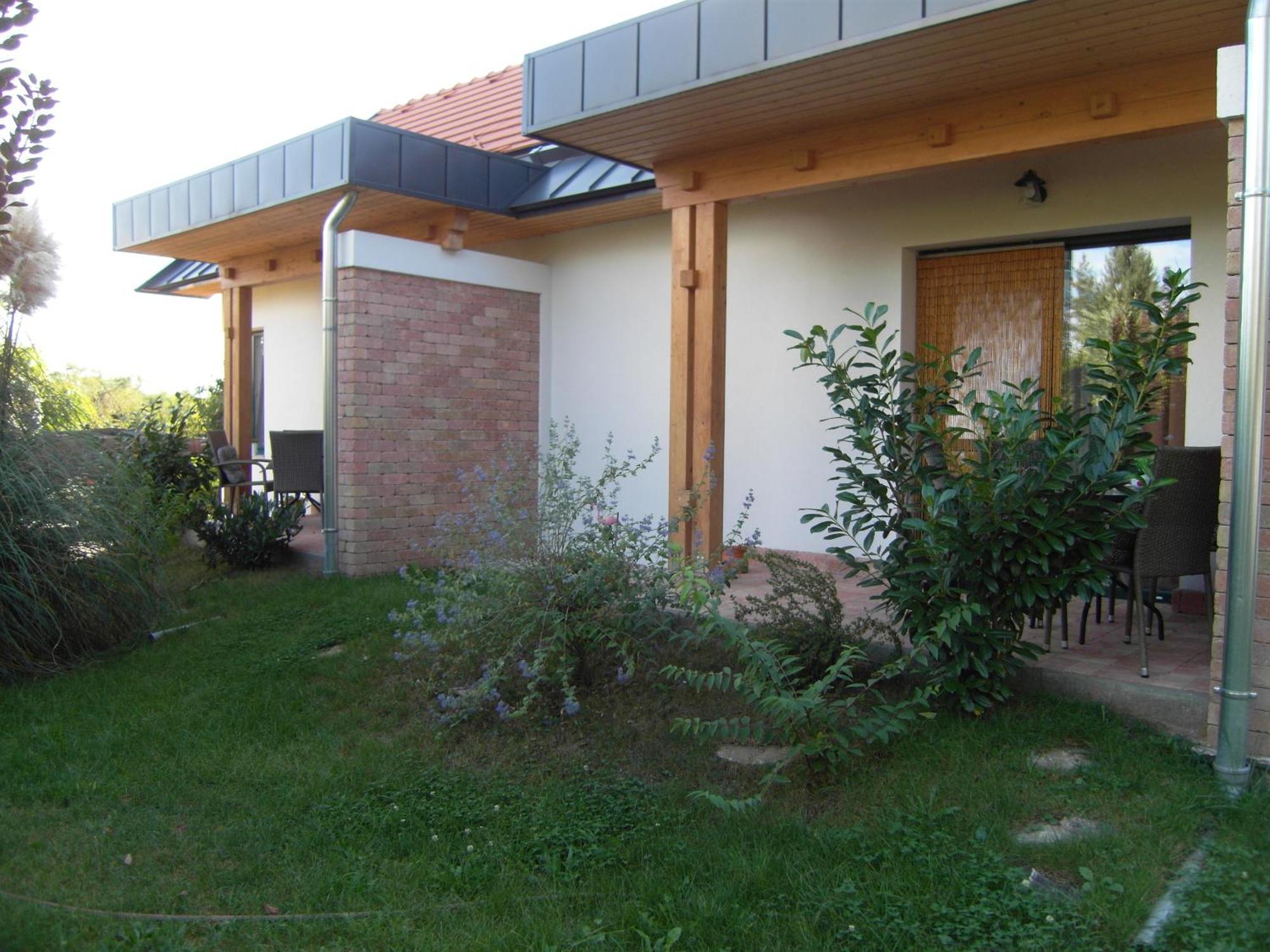 Edina Vendeghaz-Gyenesdias Appartement Buitenkant foto